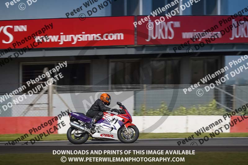 donington no limits trackday;donington park photographs;donington trackday photographs;no limits trackdays;peter wileman photography;trackday digital images;trackday photos